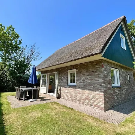 Holiday home Retreat, Near Forest Sint Maartensvlotbrug