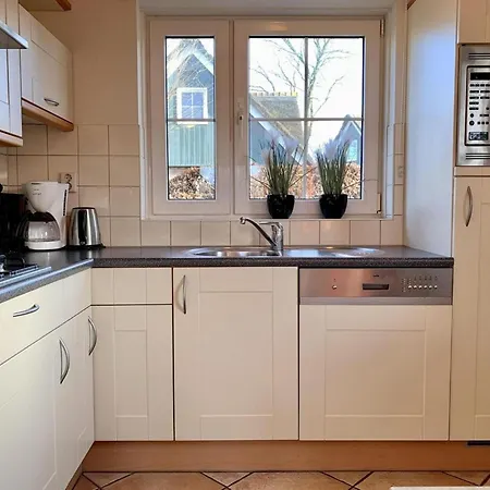 Holiday home Retreat, Near Forest Sint Maartensvlotbrug