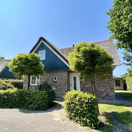 בית נופש Retreat, Near Forest Sint Maartensvlotbrug