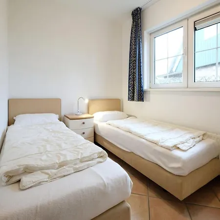 Holiday home Retreat, Near Forest Sint Maartensvlotbrug
