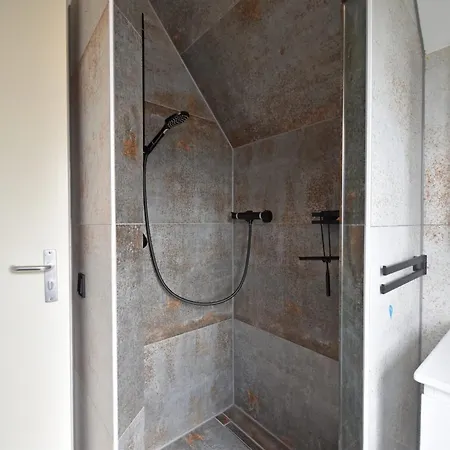 Retreat, Near Forest Holiday home *