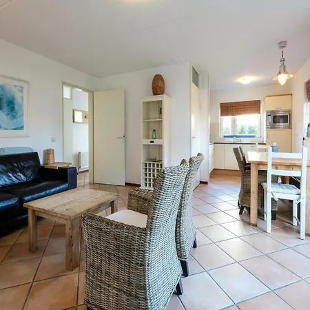 Retreat, Near Forest Holiday home