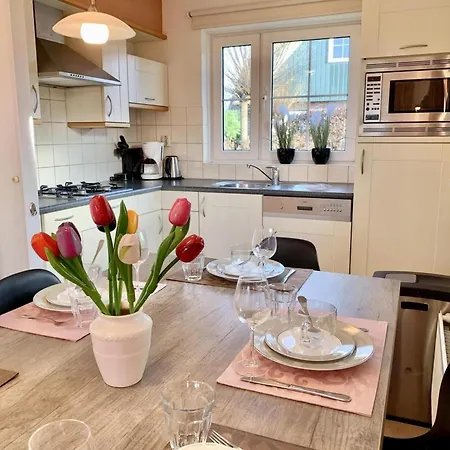 Holiday home Retreat, Near Forest Sint Maartensvlotbrug