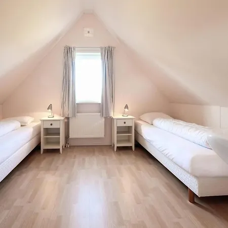 Дом отдыха Retreat, Near Forest Sint Maartensvlotbrug