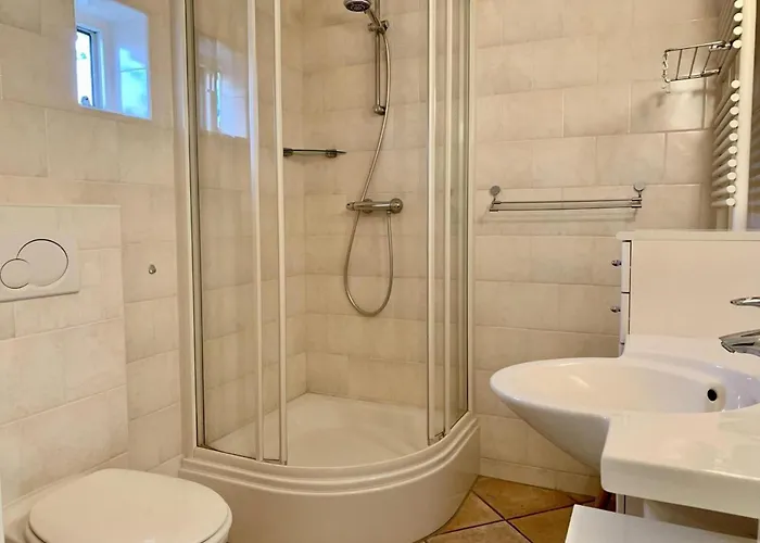 Retreat, Near Forest Casa de Férias Sint Maartensvlotbrug