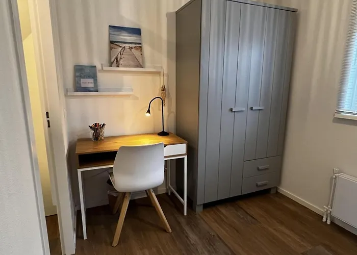 Retreat, Near Forest Casa de Férias