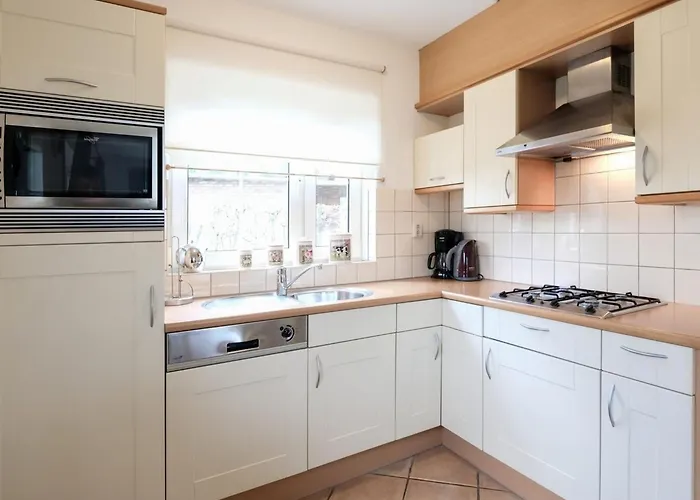 Retreat, Near Forest Casa de Férias