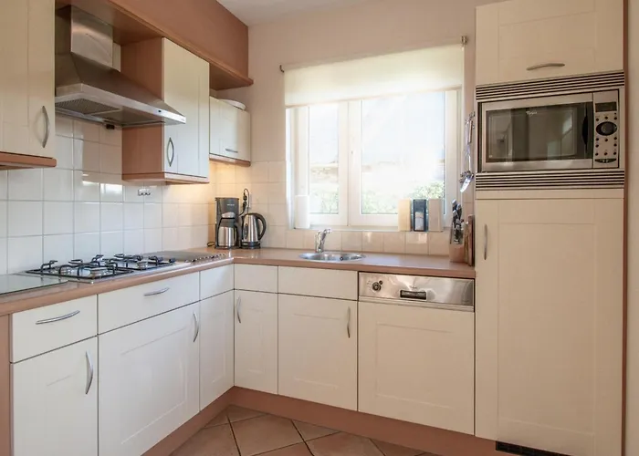 Casa de Férias Retreat, Near Forest Sint Maartensvlotbrug