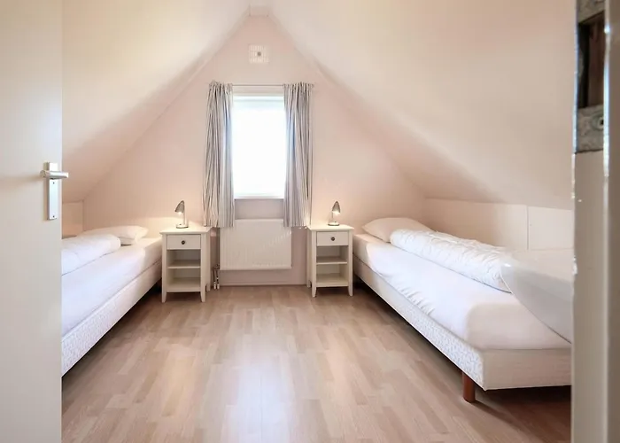 Casa de Férias Retreat, Near Forest Sint Maartensvlotbrug