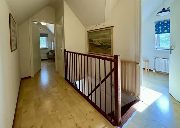 Retreat, Near Forest Casa de Férias Sint Maartensvlotbrug