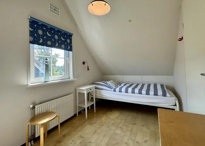 Retreat, Near Forest Casa de Férias