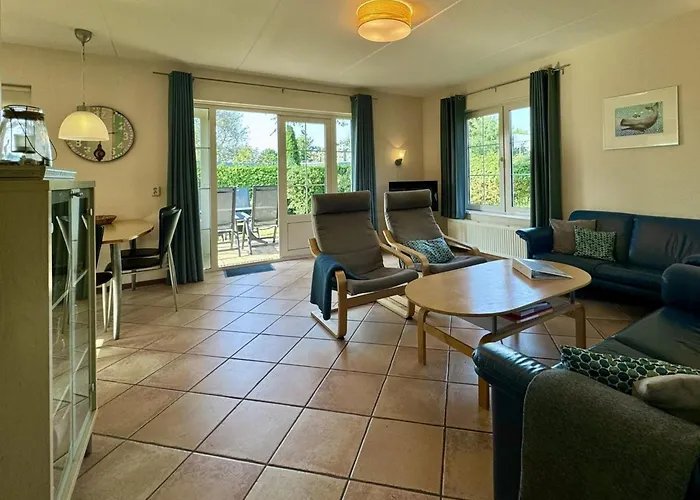 Retreat, Near Forest Sint Maartensvlotbrug